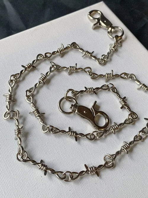 Barbed wire pants chain in silver with two lobster clasps