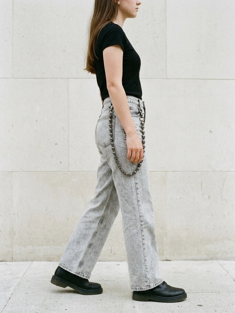 Gothic outfit with skull pants chain, women